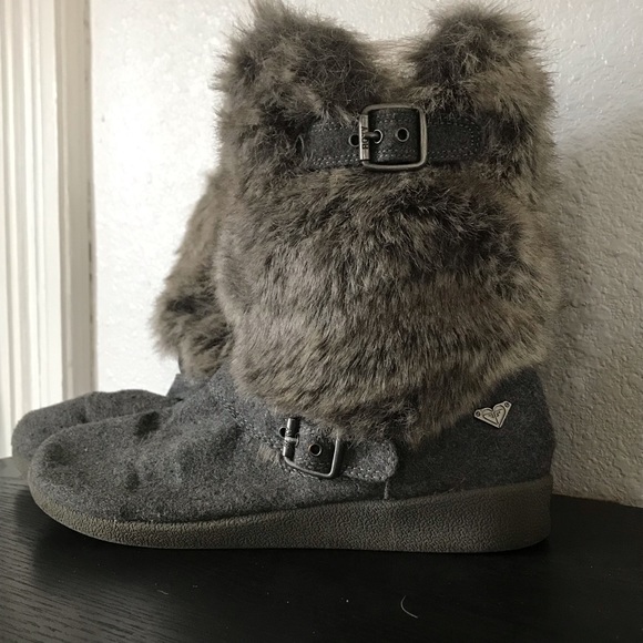 boots - Picture 2 of 3